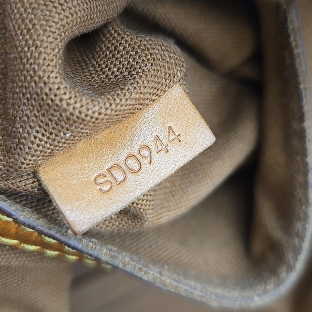 ✅AUTHENTIC✅LOUIS VUITTON ALMA PM - Picture 8 of 14